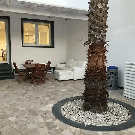Casa Vacanze Via Conte Roberto Appartement *